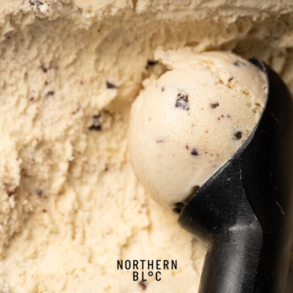 Consort Frozen Foods Ltd NORTHERN BLoC Dairy Peppermint Chocolate Chip