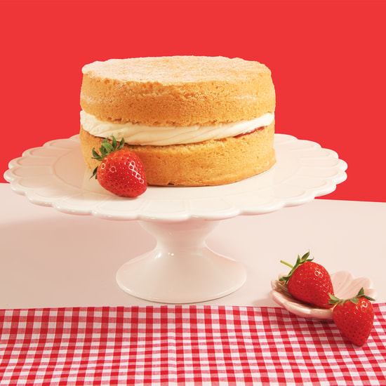28271 Sponge Frozen Victoria Sponge Cake