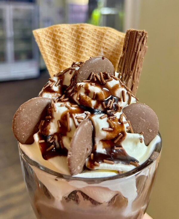 NIC Vermicelli Chocolate 100's & 1000's Sprinkles - Image 2
