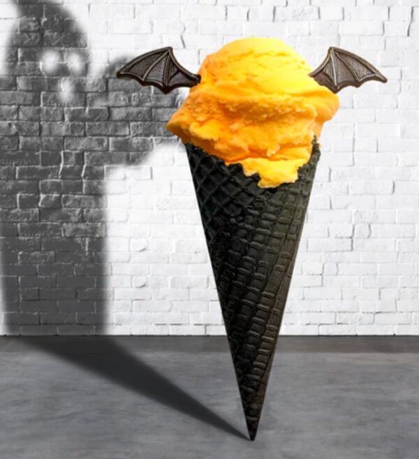Wafer Medium Black Waffle Cones - Image 8