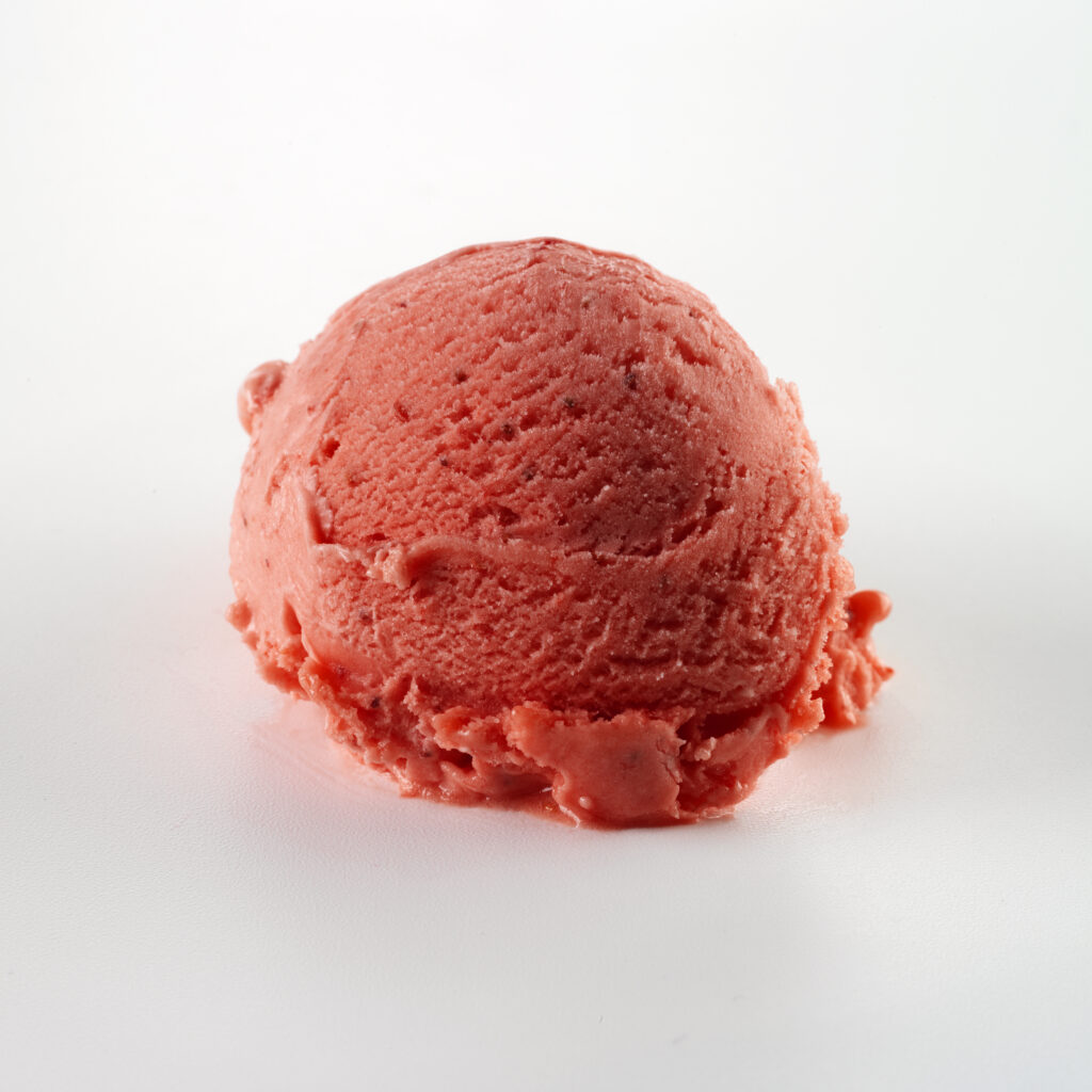 29783 4.5lt Joe Delucci's Strawberry Gelato Available from Consort Frozen Foods today Smooth, refreshing, irresistibly fruity strawberry gelato Pure indulgence in every scoop Made only with carefully sourced natural ingredients, whole fresh fruits and no artificial colours, flavours or preservatives